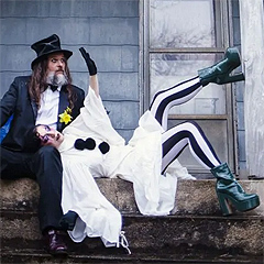 Low Lily at West Art - 20% discount!